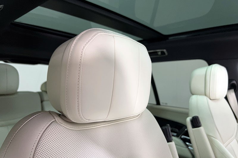 2025 (75) LAND ROVER RANGE ROVER 3.0 D300 SE 4dr Auto 5284015