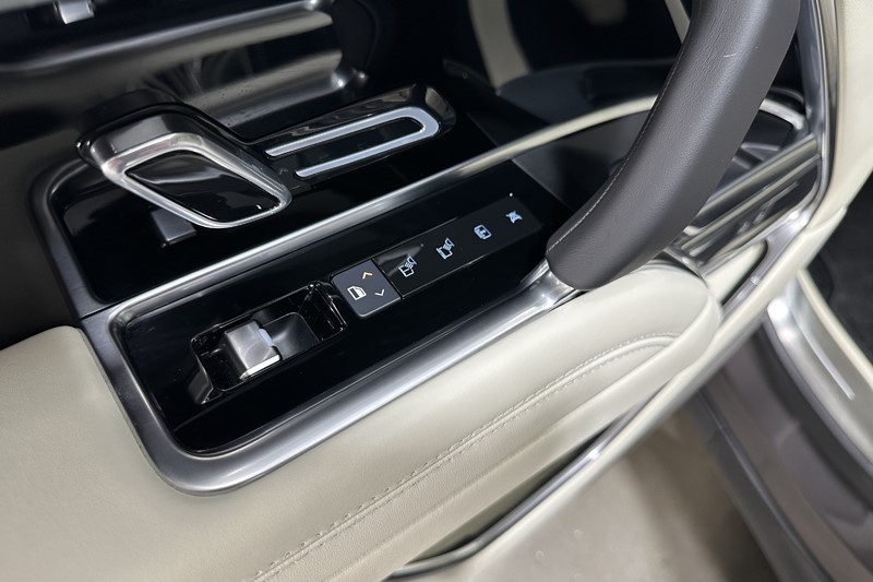 2026 (26) LAND ROVER RANGE ROVER SPORT 3.0 D350 Autobiography 5dr Auto 5294486