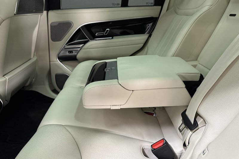 2026 (26) LAND ROVER RANGE ROVER SPORT 3.0 D350 Autobiography 5dr Auto 5294488