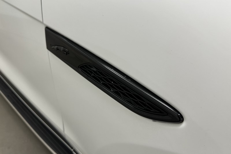 2022 (71) JAGUAR F-PACE 2.0 D200 R-Dynamic SE 5dr Auto AWD 5294936