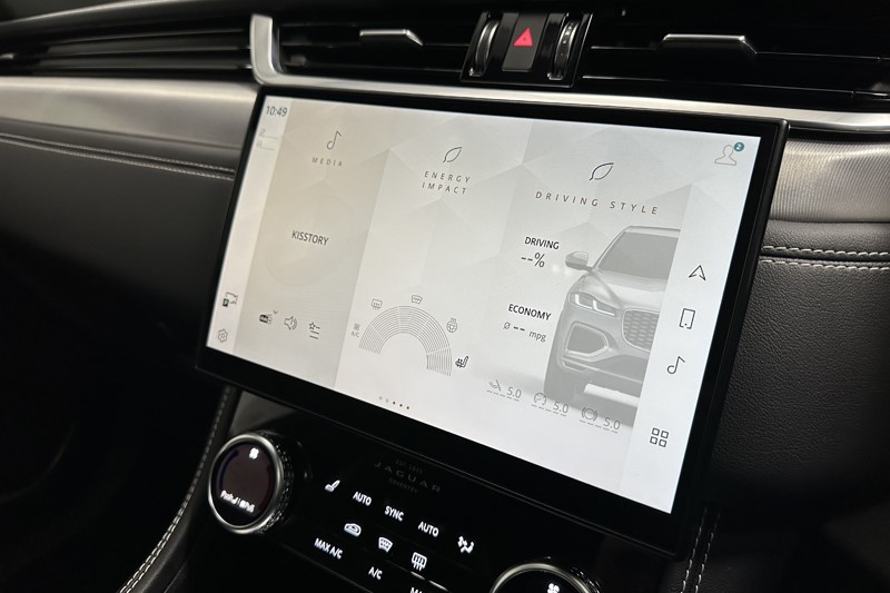 2022 (71) JAGUAR F-PACE 2.0 D200 R-Dynamic SE 5dr Auto AWD 5294912