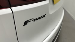 2022 (71) JAGUAR F-PACE 2.0 D200 R-Dynamic SE 5dr Auto AWD 5294931