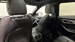 2022 (71) JAGUAR F-PACE 2.0 D200 R-Dynamic SE 5dr Auto AWD 5294922