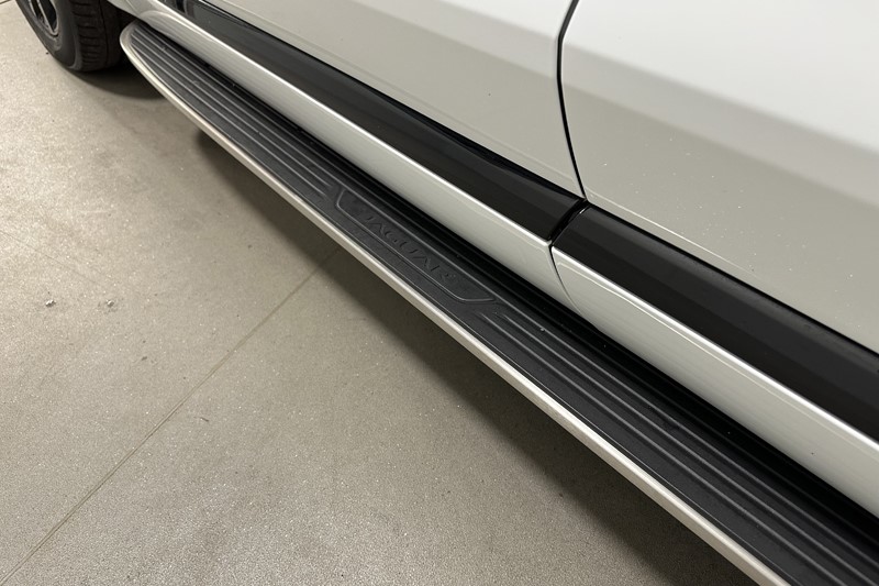 2022 (71) JAGUAR F-PACE 2.0 D200 R-Dynamic SE 5dr Auto AWD 5294939