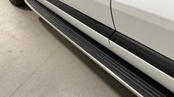 2022 (71) JAGUAR F-PACE 2.0 D200 R-Dynamic SE 5dr Auto AWD 5294939