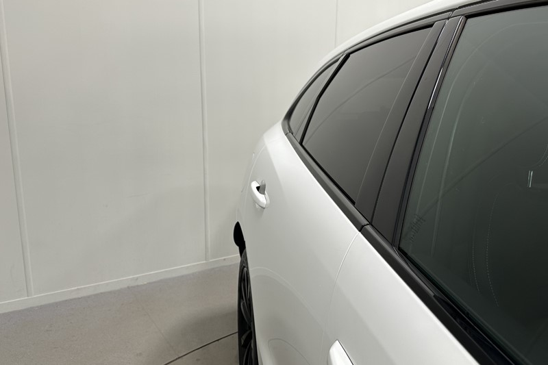 2022 (71) JAGUAR F-PACE 2.0 D200 R-Dynamic SE 5dr Auto AWD 5294933