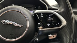 2022 (71) JAGUAR F-PACE 2.0 D200 R-Dynamic SE 5dr Auto AWD 5294905