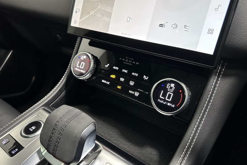 2022 (71) JAGUAR F-PACE 2.0 D200 R-Dynamic SE 5dr Auto AWD 5294910