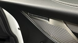 2022 (71) JAGUAR F-PACE 2.0 D200 R-Dynamic SE 5dr Auto AWD 5294898