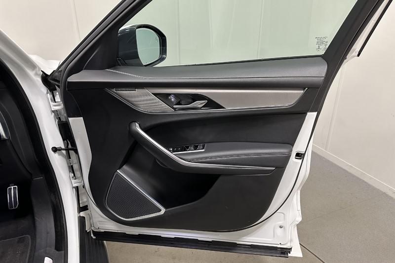 2022 (71) JAGUAR F-PACE 2.0 D200 R-Dynamic SE 5dr Auto AWD 5294896