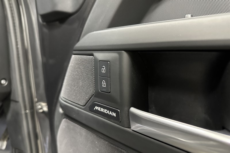 2024 (74) LAND ROVER DEFENDER 3.0 D350 Outbound 130 5dr Auto 5287793