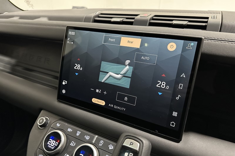 2024 (74) LAND ROVER DEFENDER 3.0 D350 Outbound 130 5dr Auto 5287812