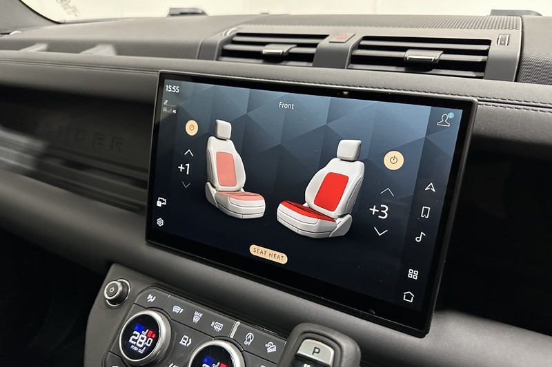 2024 (74) LAND ROVER DEFENDER 3.0 D350 Outbound 130 5dr Auto 5287813