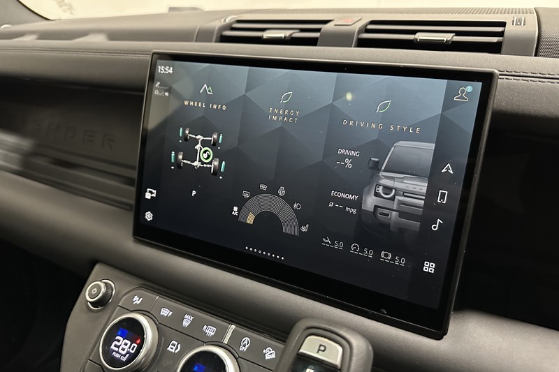 2024 (74) LAND ROVER DEFENDER 3.0 D350 Outbound 130 5dr Auto 5287808