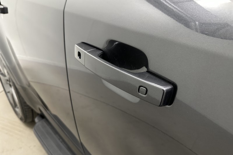 2024 (74) LAND ROVER DEFENDER 3.0 D350 Outbound 130 5dr Auto 5287833