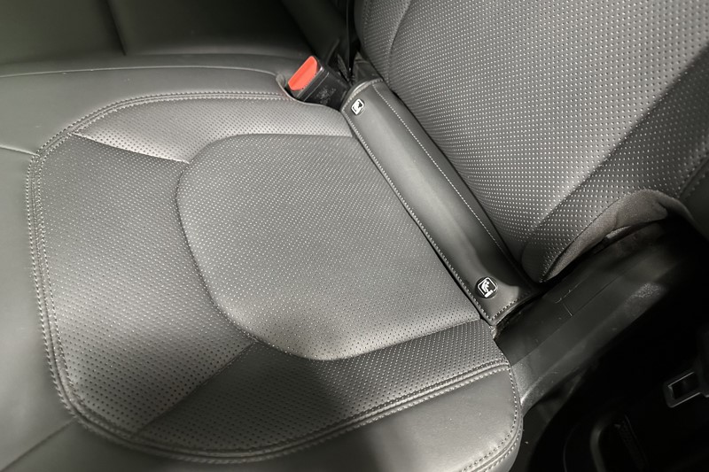 2024 (74) LAND ROVER DEFENDER 3.0 D350 Outbound 130 5dr Auto 5287823