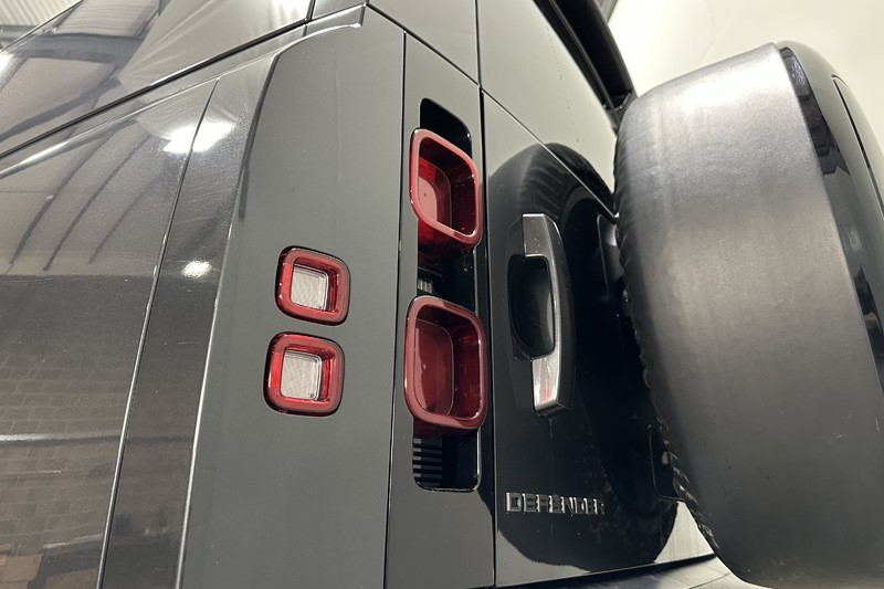 2024 (74) LAND ROVER DEFENDER 3.0 D350 Outbound 130 5dr Auto 5287830