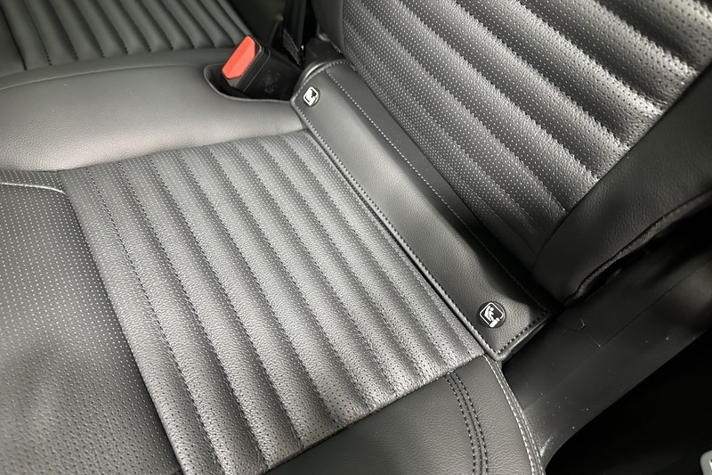 2025 (75) LAND ROVER DISCOVERY 3.0 D350 Dynamic SE 5dr Auto 5286864