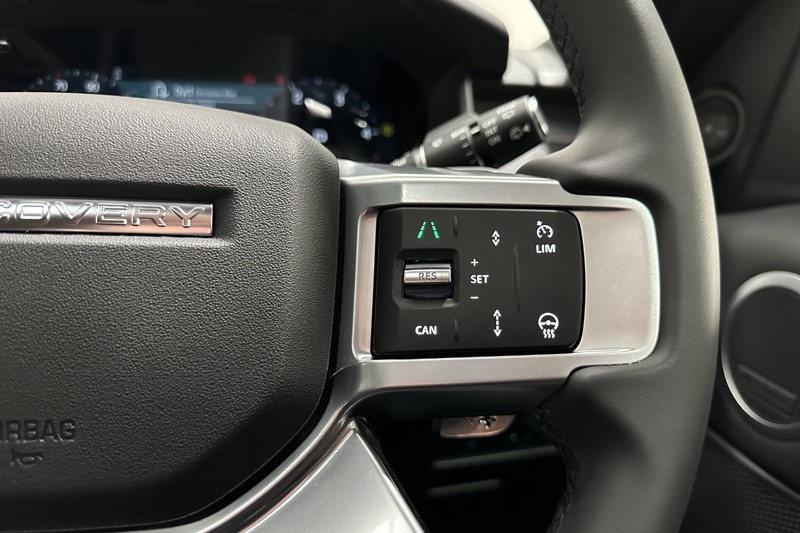 2025 (75) LAND ROVER DISCOVERY 3.0 D350 Dynamic SE 5dr Auto 5286839