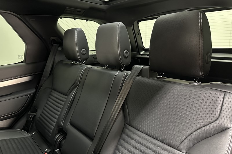 2025 (75) LAND ROVER DISCOVERY 3.0 D350 Dynamic SE 5dr Auto 5286865