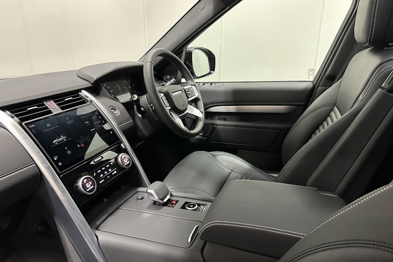 2025 (75) LAND ROVER DISCOVERY 3.0 D350 Dynamic SE 5dr Auto 5286861
