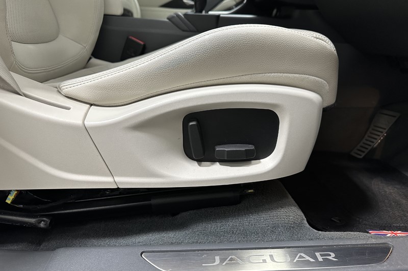 2019 (69) JAGUAR E-PACE 2.0d [180] S 5dr Auto 5307730