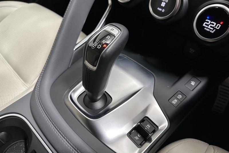 2019 (69) JAGUAR E-PACE 2.0d [180] S 5dr Auto 5307737