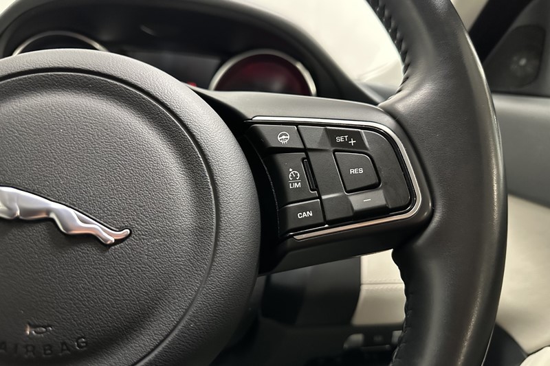 2019 (69) JAGUAR E-PACE 2.0d [180] S 5dr Auto 5307734