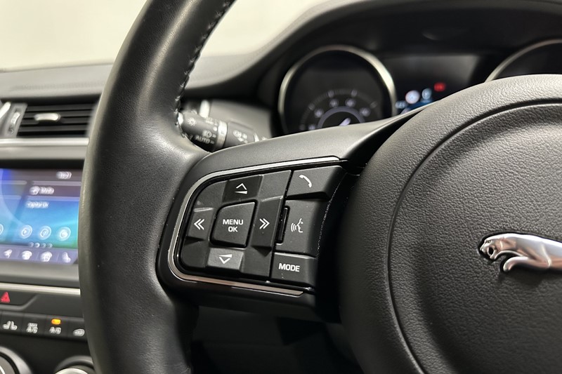 2019 (69) JAGUAR E-PACE 2.0d [180] S 5dr Auto 5307735