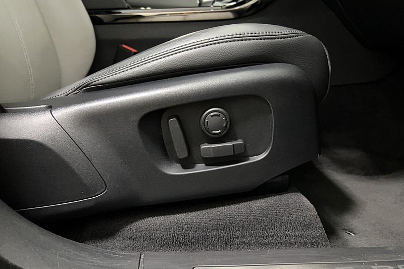 2024 (24) LAND ROVER RANGE ROVER VELAR 2.0 P250 Dynamic SE 5dr Auto 5291999