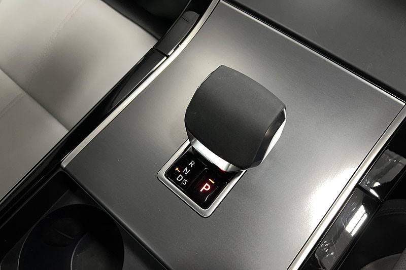 2024 (24) LAND ROVER RANGE ROVER VELAR 2.0 P250 Dynamic SE 5dr Auto 5292006