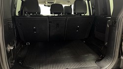 2023 (23) LAND ROVER DEFENDER 3.0 D250 SE 110 5dr Auto 5307458