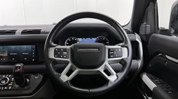 2023 (23) LAND ROVER DEFENDER 3.0 D250 SE 110 5dr Auto 5307423