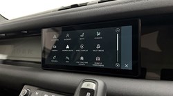 2023 (23) LAND ROVER DEFENDER 3.0 D250 SE 110 5dr Auto 5307446