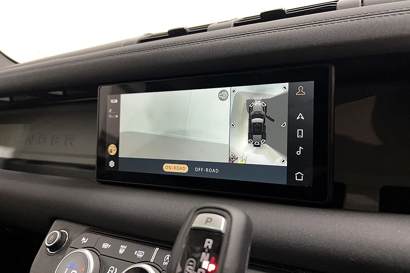 2023 (23) LAND ROVER DEFENDER 3.0 D250 SE 110 5dr Auto 5307443