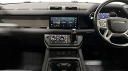 2023 (23) LAND ROVER DEFENDER 3.0 D250 SE 110 5dr Auto 5307422