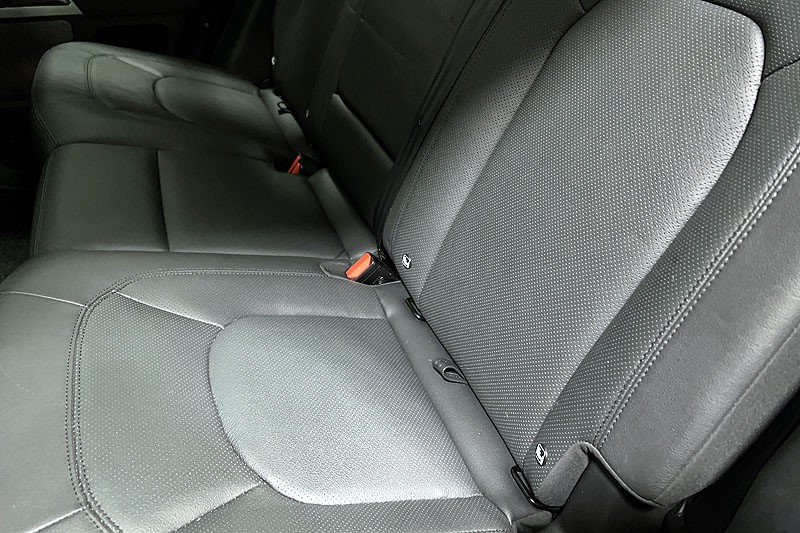 2023 (23) LAND ROVER DEFENDER 3.0 D250 SE 110 5dr Auto 5307454