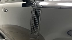 2023 (23) LAND ROVER DEFENDER 3.0 D250 SE 110 5dr Auto 5307467