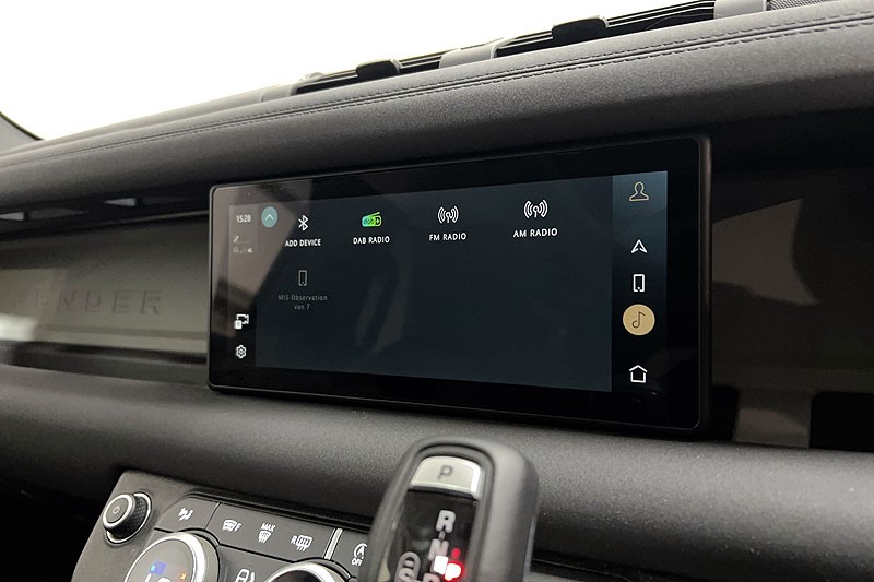 2023 (23) LAND ROVER DEFENDER 3.0 D250 SE 110 5dr Auto 5307445