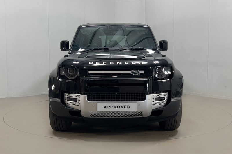 2023 (23) LAND ROVER DEFENDER 3.0 D250 SE 110 5dr Auto 5307419
