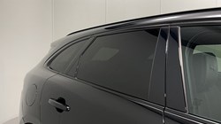 2023 (72) JAGUAR F-PACE 2.0 D200 R-Dynamic SE Black 5dr Auto AWD 5300169