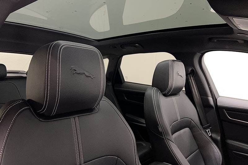 2023 (72) JAGUAR F-PACE 2.0 D200 R-Dynamic SE Black 5dr Auto AWD 5300140