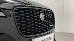 2023 (72) JAGUAR F-PACE 2.0 D200 R-Dynamic SE Black 5dr Auto AWD 5300174
