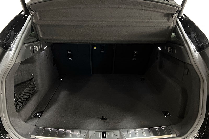 2023 (72) JAGUAR F-PACE 2.0 D200 R-Dynamic SE Black 5dr Auto AWD 5300163