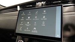 2023 (72) JAGUAR F-PACE 2.0 D200 R-Dynamic SE Black 5dr Auto AWD 5300152