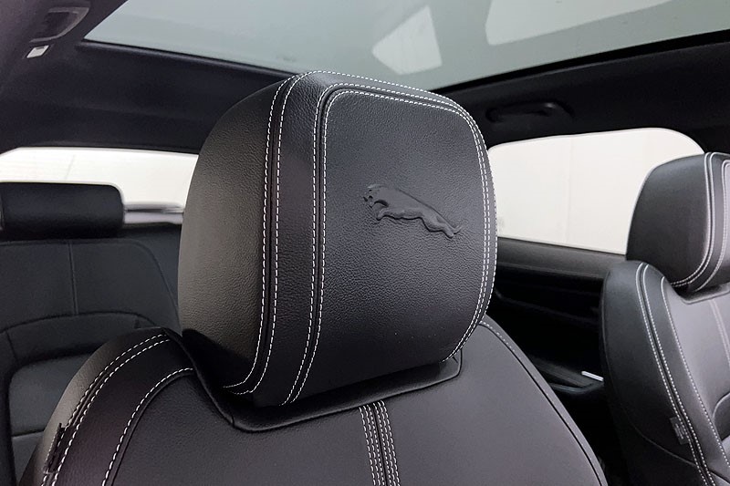 2023 (72) JAGUAR F-PACE 2.0 D200 R-Dynamic SE Black 5dr Auto AWD 5300141