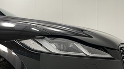 2023 (72) JAGUAR F-PACE 2.0 D200 R-Dynamic SE Black 5dr Auto AWD 5300173