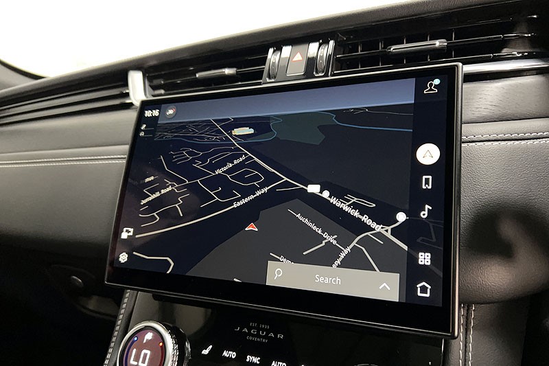 2023 (72) JAGUAR F-PACE 2.0 D200 R-Dynamic SE Black 5dr Auto AWD 5300151