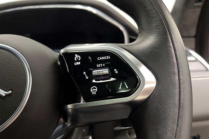 2023 (73) JAGUAR F-PACE 2.0 D200 R-Dynamic HSE Black 5dr Auto AWD 5314476