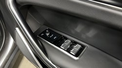 2023 (73) JAGUAR F-PACE 2.0 D200 R-Dynamic HSE Black 5dr Auto AWD 5314469